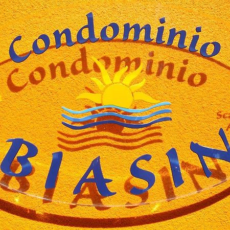 Condominio Biasin Бибионе Экстерьер фото
