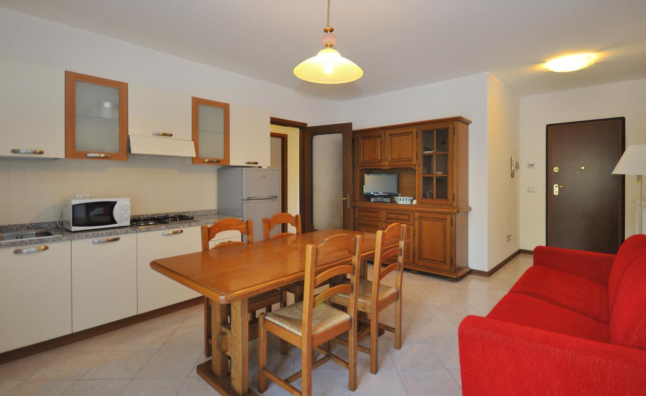 Condominio Biasin Бибионе Экстерьер фото